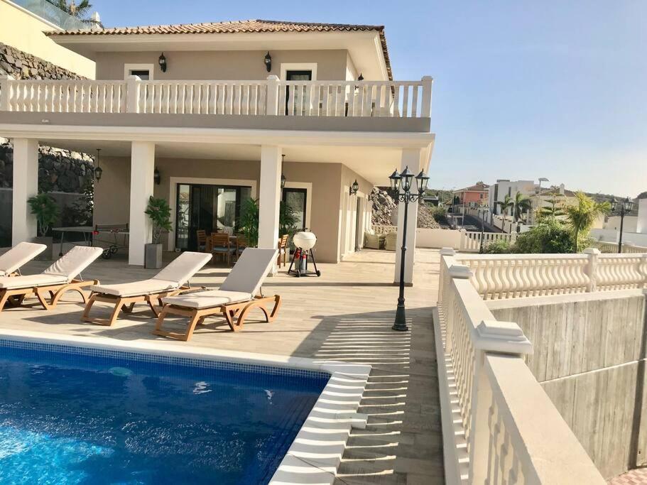 Villa Vista Bella Costa Adeje In Ruhiger Villengegend Mit Meerblick Εξωτερικό φωτογραφία