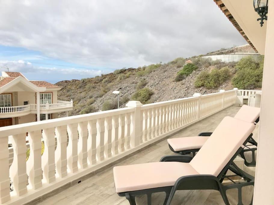 Villa Vista Bella Costa Adeje In Ruhiger Villengegend Mit Meerblick Εξωτερικό φωτογραφία
