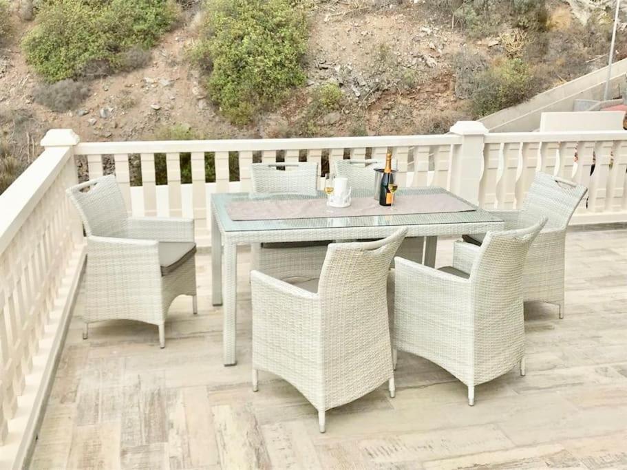 Villa Vista Bella Costa Adeje In Ruhiger Villengegend Mit Meerblick Εξωτερικό φωτογραφία